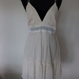Abercrombie & Fitch SHORT WHITE CREAM DRESS